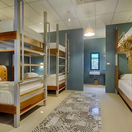 Hom Hostel & Cooking Club Бангкок Экстерьер фото