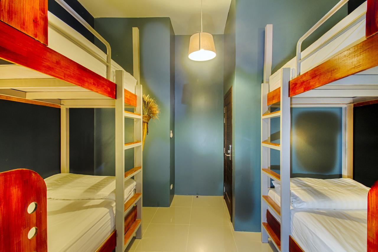 Hom Hostel & Cooking Club Бангкок Экстерьер фото