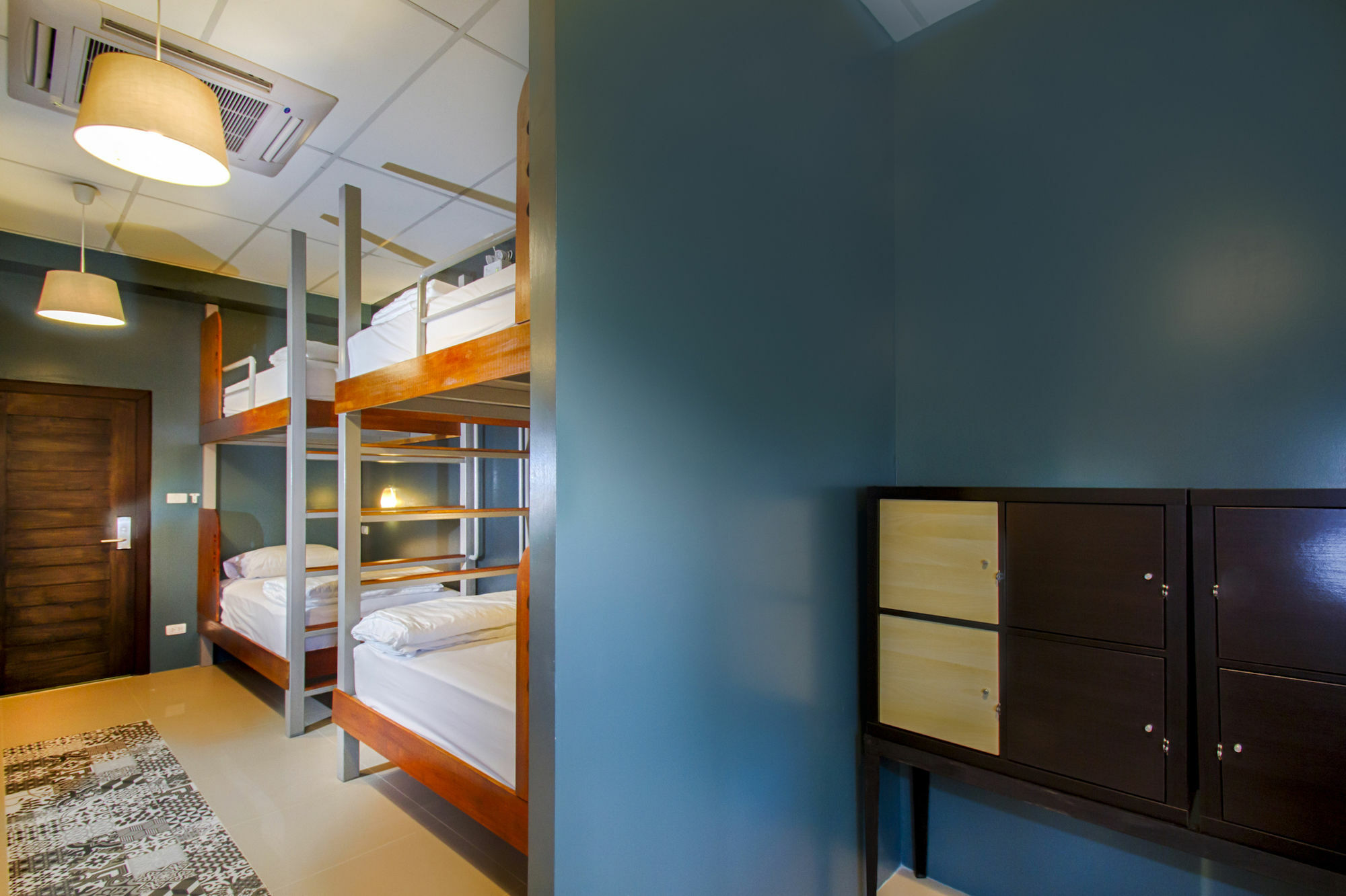 Hom Hostel & Cooking Club Бангкок Экстерьер фото