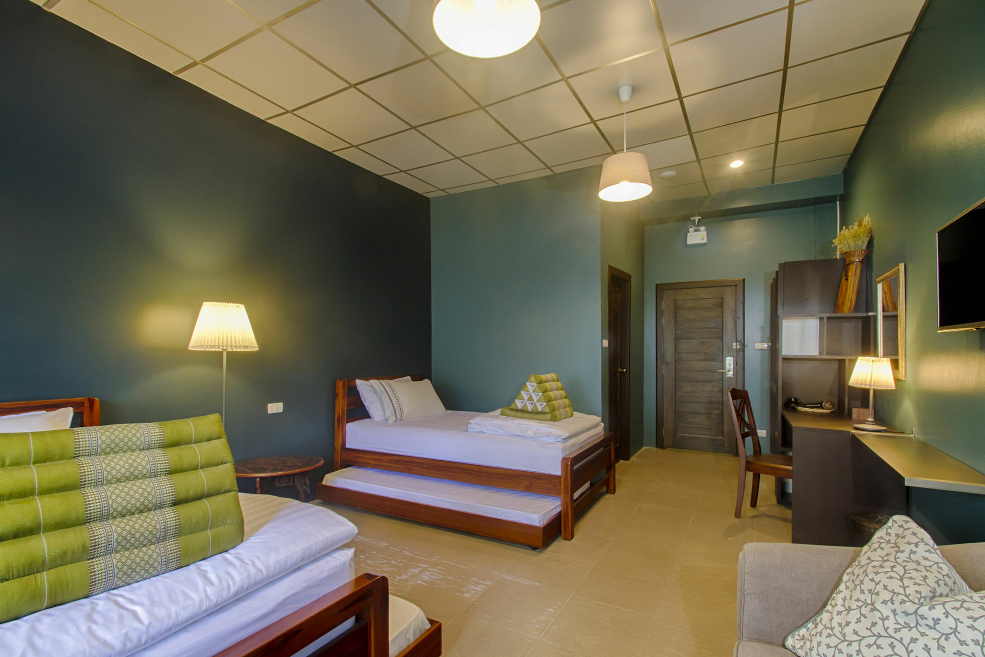 Hom Hostel & Cooking Club Бангкок Экстерьер фото