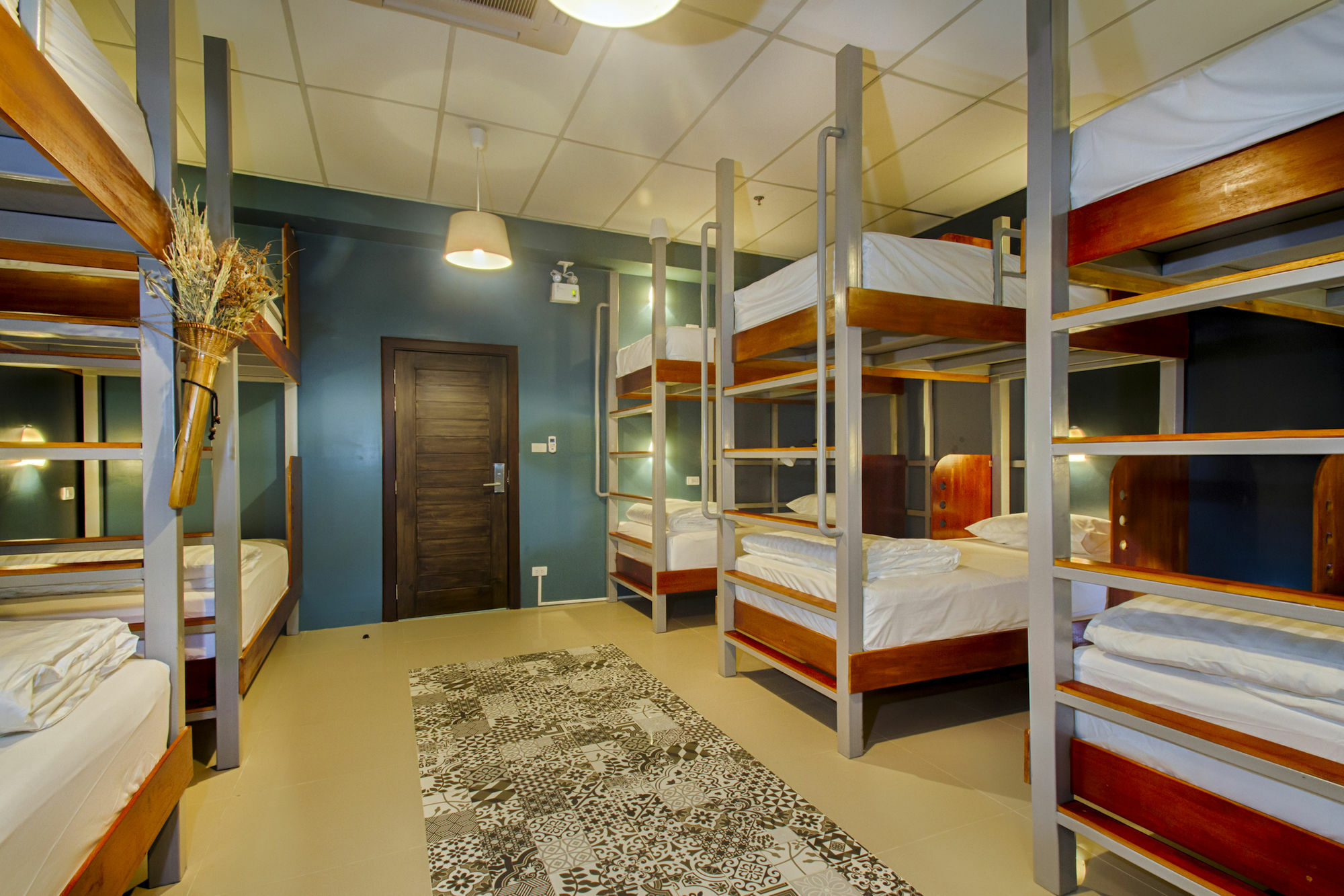 Hom Hostel & Cooking Club Бангкок Экстерьер фото