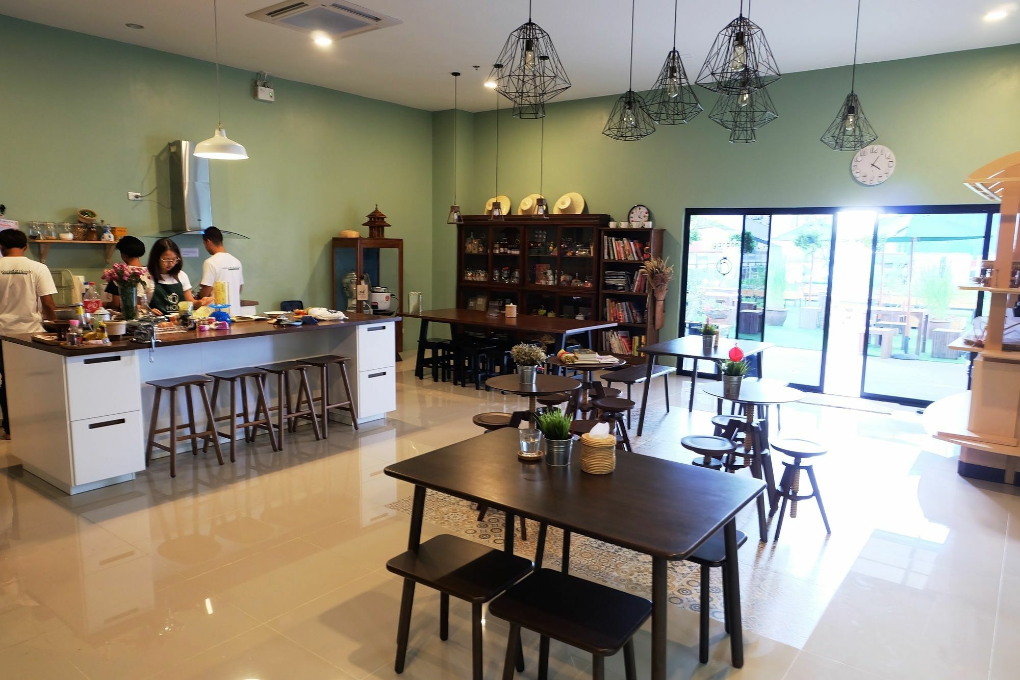 Hom Hostel & Cooking Club Бангкок Экстерьер фото
